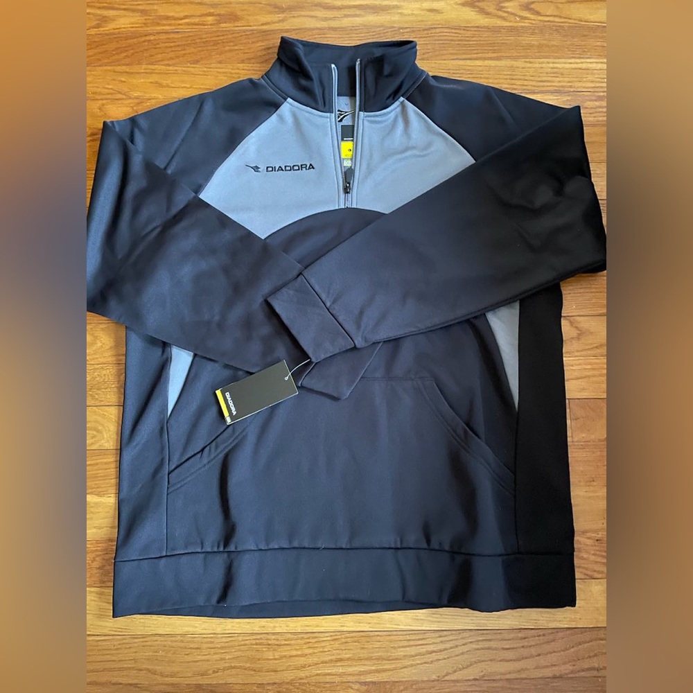 Diadora Cosenza mid-weight 1/4 zip fleece new with tags.